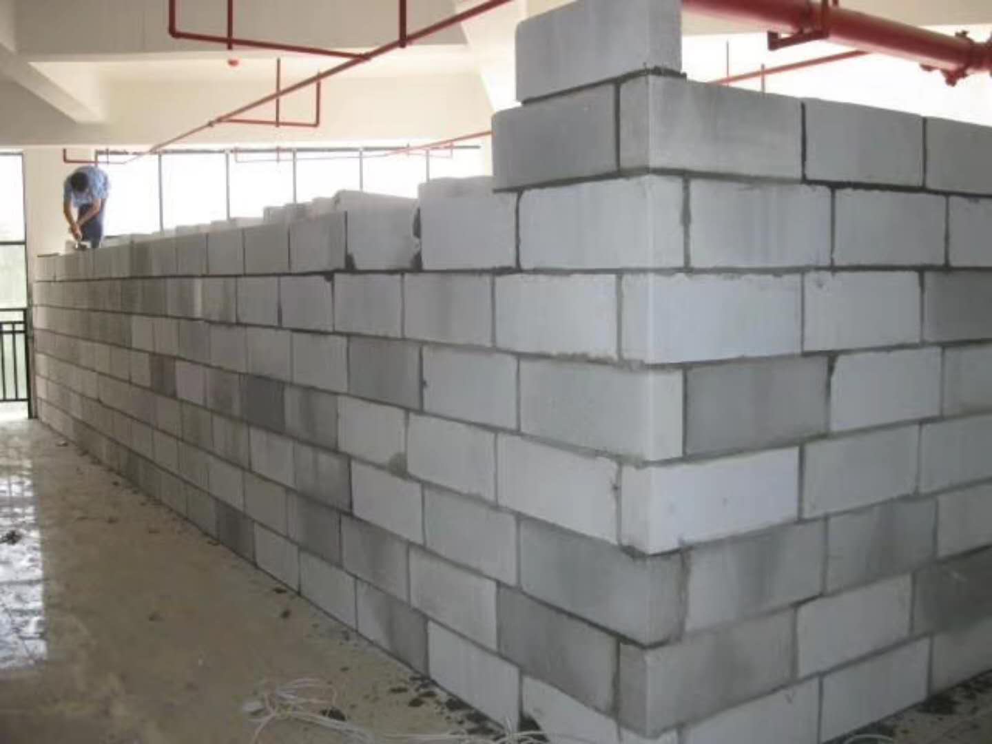 廊坊蒸压加气混凝土砌块承重墙静力和抗震性能的研究
